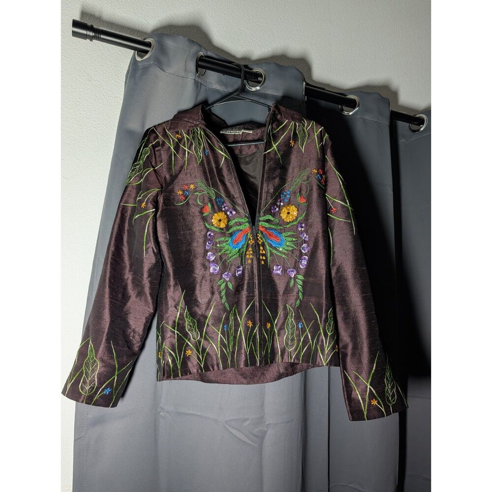 Boutique 100% Silk Embroidered Jacket Women’s Small Boho Floral Artwea